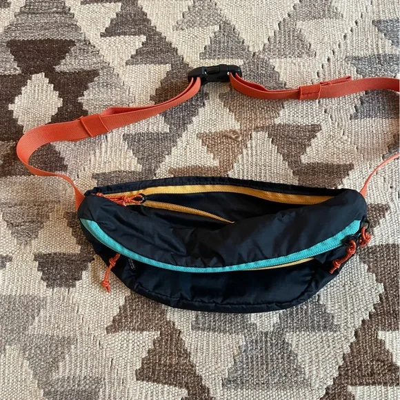 REI Belt Bag - Picture 6 of 6